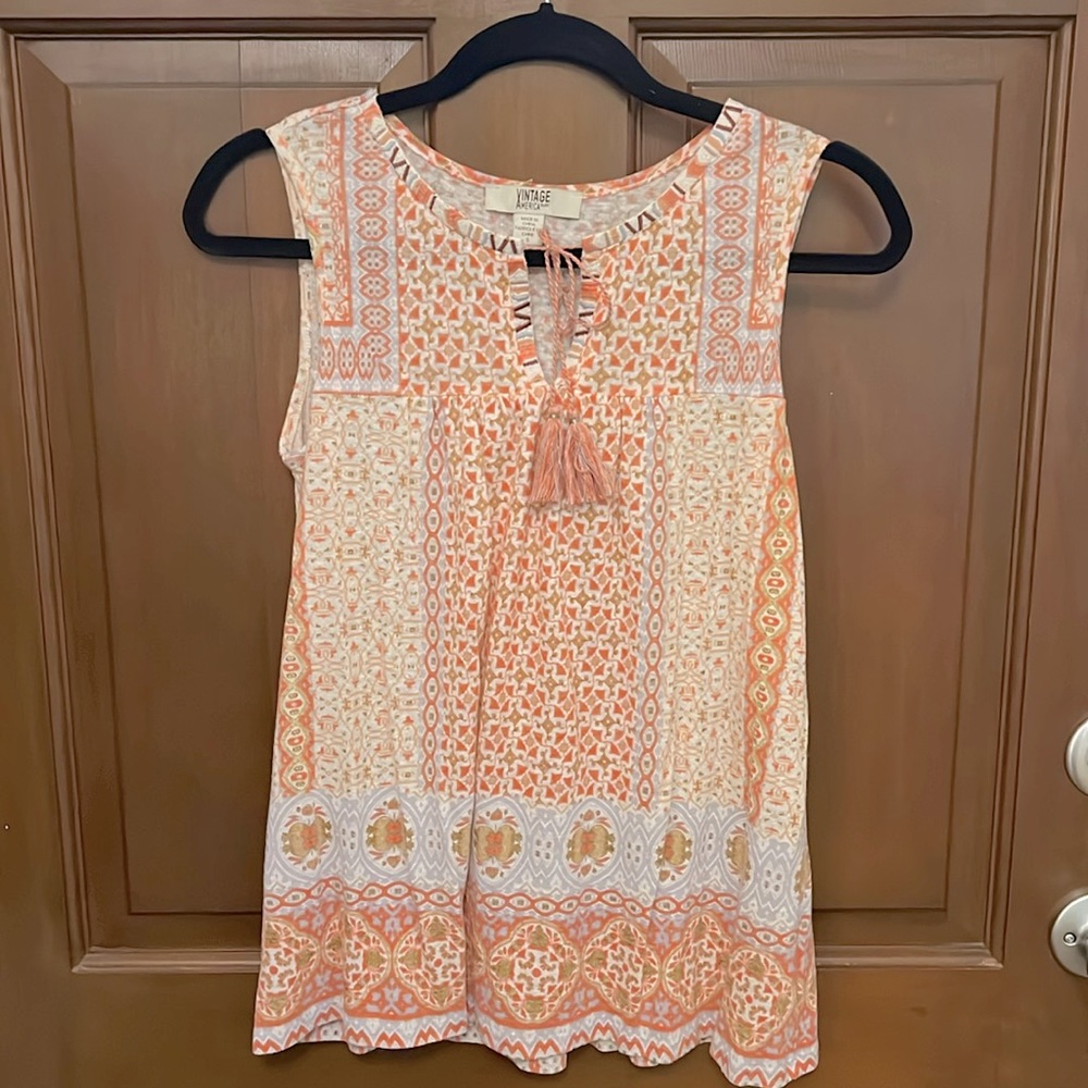 American Vintage lightweight tank with tie front and embroidery style detail.